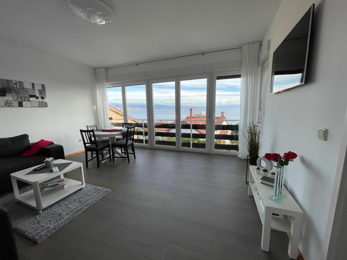 Gaja Apartment Опатия Екстериор снимка